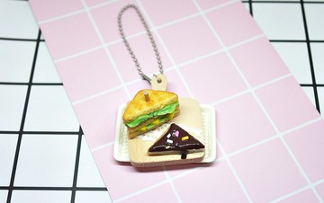 ➽黏土系列-三明治早餐 -掛飾<可更改成鑰匙圈> #包包配件# #鑰匙圈掛件# #送禮# #Fake Food#