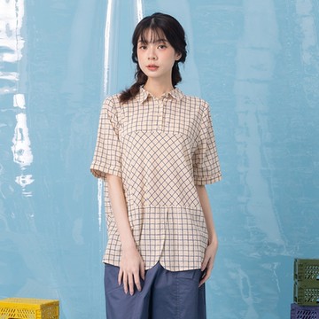 【MOSS CLUB】格子拼接舒適短袖上衣 白 杏