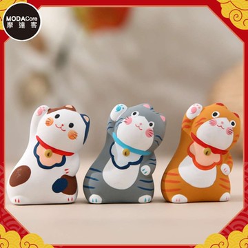 【摩達客】祈願招福-體操伸展招財貓迷你陶瓷開運擺飾三入組合