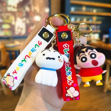 背包吊飾🎀 蠟筆小新公仔卡通情侶汽車書包創意可愛包包鑰匙鏈掛飾掛件鑰匙扣