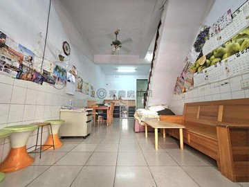 小港機場騎樓透天店住｜高雄市小港區廠西路