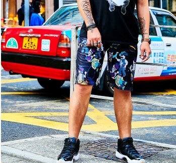 FINDSENSE H1 2018 夏季 新款 潮胖子 個性印花 加肥 加大碼 宽松透氣 五分沙灘褲 潮男士短褲 潮