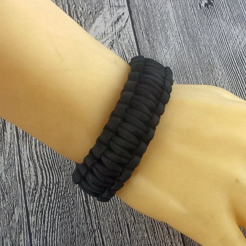 ブレスレット メンズ アクセサリー バックル お洒落 おしゃれ ギフト プレゼント キャンプ 登山 グリーン 迷彩 通販 Lineポイント最大0 5 Get Lineショッピング