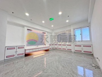 C26輕軌大順民族站✦鼎山家樂福✦三房車位｜高雄市三民區大順二路