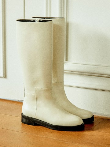 Zip Up Knee High Boots