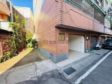 低於實登 ▼近中科園區▼ 大四房臨路雙車別墅｜台中市大雅區中清路四段