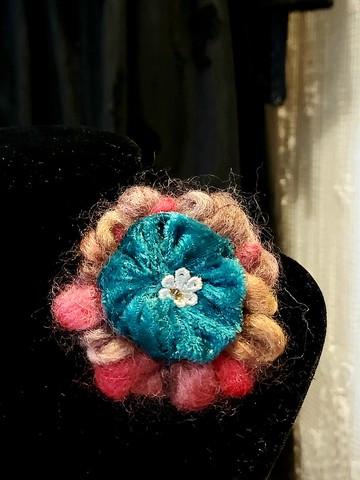 春天的花蕊~胸針