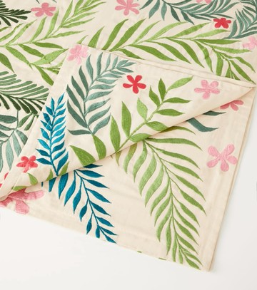 Les-Ottomans Embroidered cotton tablecloth