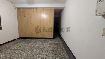 豐原體育場孝親透天房間衛浴皆開窗｜台中市豐原區豐北街