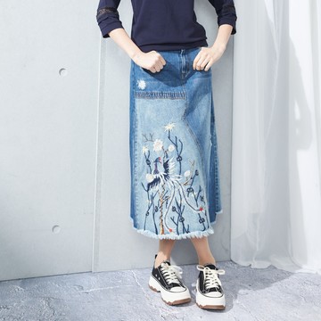 CLL巧玲瓏 古典花卉與鶴拼接牛仔裙 5530211