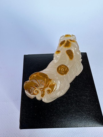 心忱-天然俏色瑪瑙巧雕貔貅擺件 開店禮物 新居禮物 新年禮物