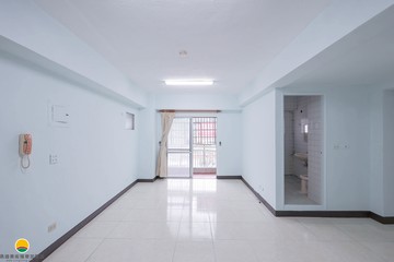 前峰國宅面山景~3改2無敵採光好停車｜高雄市鼓山區九如四路