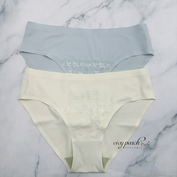 ❤️Vivy peach❤️內衣配褲 M~2XL 冰絲 無痕內褲 優雅 女生內褲 顯白 內褲 三角褲 爆款內褲 2756