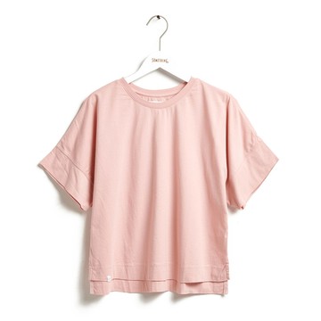SOMETHING｜女裝｜經典寬版剪裁設計短袖T恤