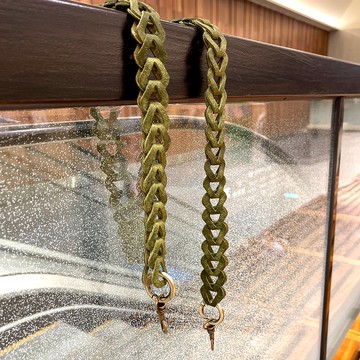 真皮舒適減壓可調式手機斜背繩、包包掛繩 -磨砂抹茶綠 母親節