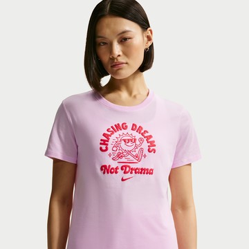 Nike Sportswear Club Women's Short-Sleeve T-Shirt
