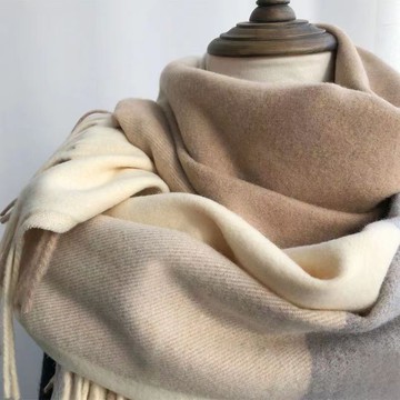 免運🔮新款拼接格子冬季圍巾送老師女冬季韓版百搭學生保暖圍脖護頸 流蘇 日韓系圍巾 防風圍巾 披肩 仿羊絨針織圍巾