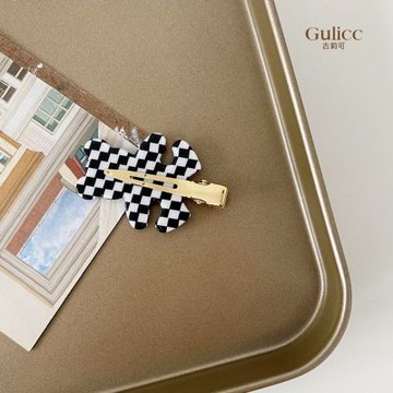 Gulicc 韓國 棋盤格 ins 可愛 小熊 瀏海夾 2入(飾品 髮飾 頭飾 髮帶 髮箍 生日禮物 主題穿搭 約會 雙11 聖誕節)
