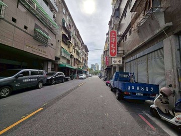 崇德商圈榮華公寓生活機能棒｜台中市北區榮華街