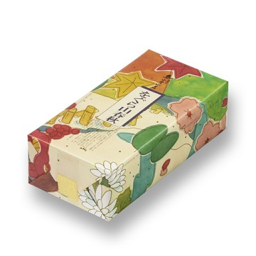 【櫻田町】★現貨+預購★ ❤到貨!!!! 山春秋化妝箱 禮盒 (8片入9袋) 送禮 賀禮 伴手禮 餅乾 零食