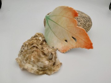 【免運】手拓葉片小瓷盤/薰香盤/飾品盒/皂盤