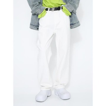 Voguo Relay 韓版寬松直筒中腰純色黑色白色牛仔褲 百搭cleanfit