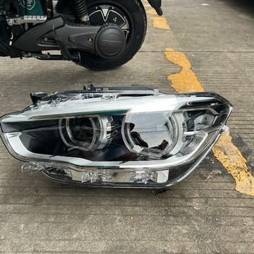 14-17款BMW 1系 F20 高配LED大燈總成原廠大燈總成原裝