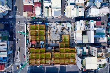 三鐵共構地標｜千坪花園｜艾美國際城B2三房大平車｜高雄市三民區十全二路