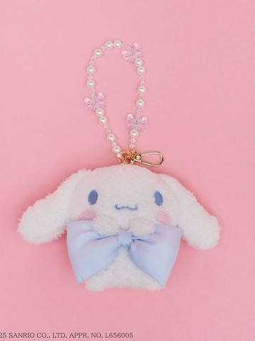 三麗鷗聯名-大耳狗蝴蝶結造型絨毛玩偶吊飾(08000560200) - Maison de FLEUR