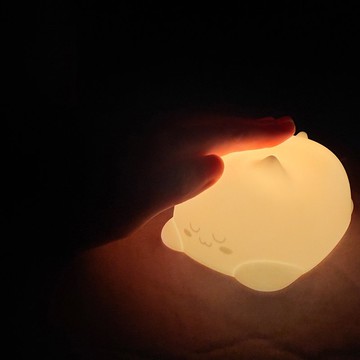 【新年禮物】一拍即亮 嚕貓夜燈㇑1800K暖黃光 極低藍光溫暖守夜