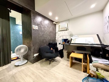 專簽秒殺案｜西屯逢甲商圈旁精美大套房附獨立廚房｜台中市西屯區西屯路二段上石北二巷