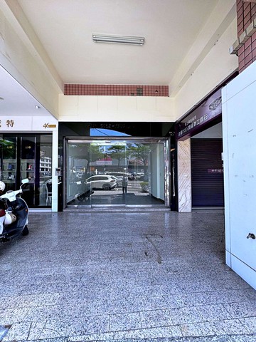 河堤大樂首排∣明誠精華地段∣高流量樓店｜高雄市三民區明誠二路