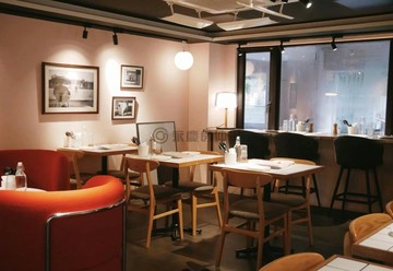 林口昕境家樂福 雙商圈大禮悅 收租金店面｜新北市林口區文化三路一段