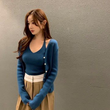 【太妮絲CS42】現貨 韓系 針織套裝 法式 復古 V領針織背心＋針織外套 毛衣外套 兩件組 氣質修身 顯瘦套裝 韓妞