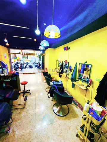 青海路金鑽樓店1-2F｜台中市西屯區青海路二段