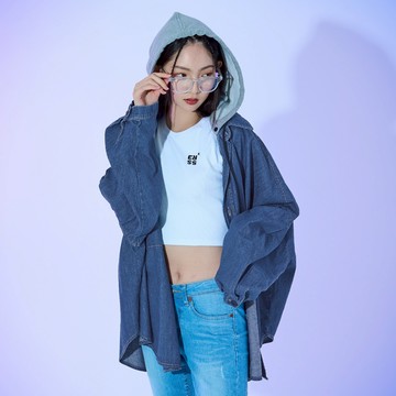 【ERSS】女裝 牛仔襯衫 襯衫 女襯衫 連帽襯衫 可拆帽 淺藍【K30028】