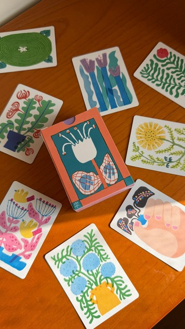 心緒植物園・ 100 張詩畫卡・牌卡式插畫作品集