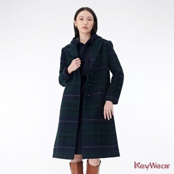 KeyWear奇威名品    經典格紋三釦西裝領長版外套-深綠色