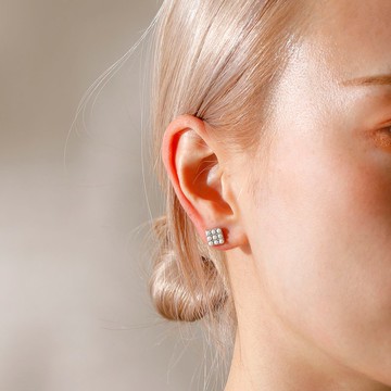 九顆珍珠方形耳環（銀）無鎳 鈦金屬針 珍珠 方形 銀色