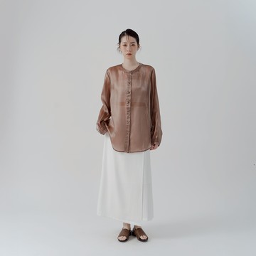 光澤感中山領透膚長袖襯衫-咖