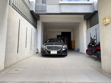 大寮商圈學區輕裝潢獨立車庫四層方正透天厝｜高雄市大寮區大智街
