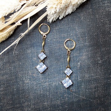 VIIART。星落。鋯石黃銅耳環 | 復古宮廷風原創耳針耳夾