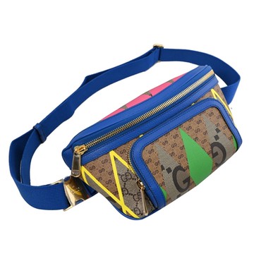 GUCCI 限定款GG Rhombus印花大容量腰包/胸口包(咖)
