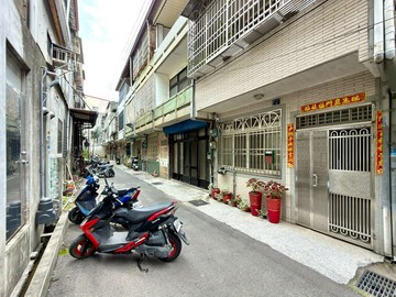 專簽近機捷好市多低總價免千萬透天｜台中市北屯區松山街