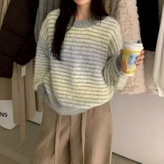 【太妮絲WA27】現貨 韓系 霧色漸層・軟糯條紋羊毛針織 針織上衣 針織衫 針織毛衣 圓領 橫條 線條 條紋 韓國設計