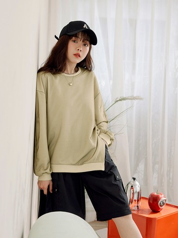 不規則下襬網紗拼接圓領上衣