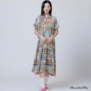 限時【邀請價 699】彩色佩斯利圖騰立領短袖連身洋裝 PizzaCutFive PCF262485035