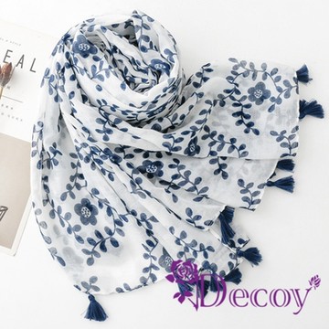 Decoy 文藝民族風 藍色浪漫花朵流蘇披肩圍巾