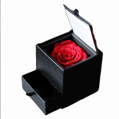 ジュエリーBOX 赤薔薇 花言葉 情熱・激しい愛 プリザーブドフラワーギフト・誕生日・記念日・サプライズ