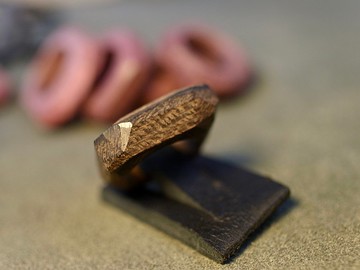 森林人生原木手刻戒指-墨西哥黑柿木